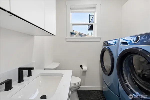 $1,349,999 | 4215 228th Street Southeast, Bothell, WA 98021