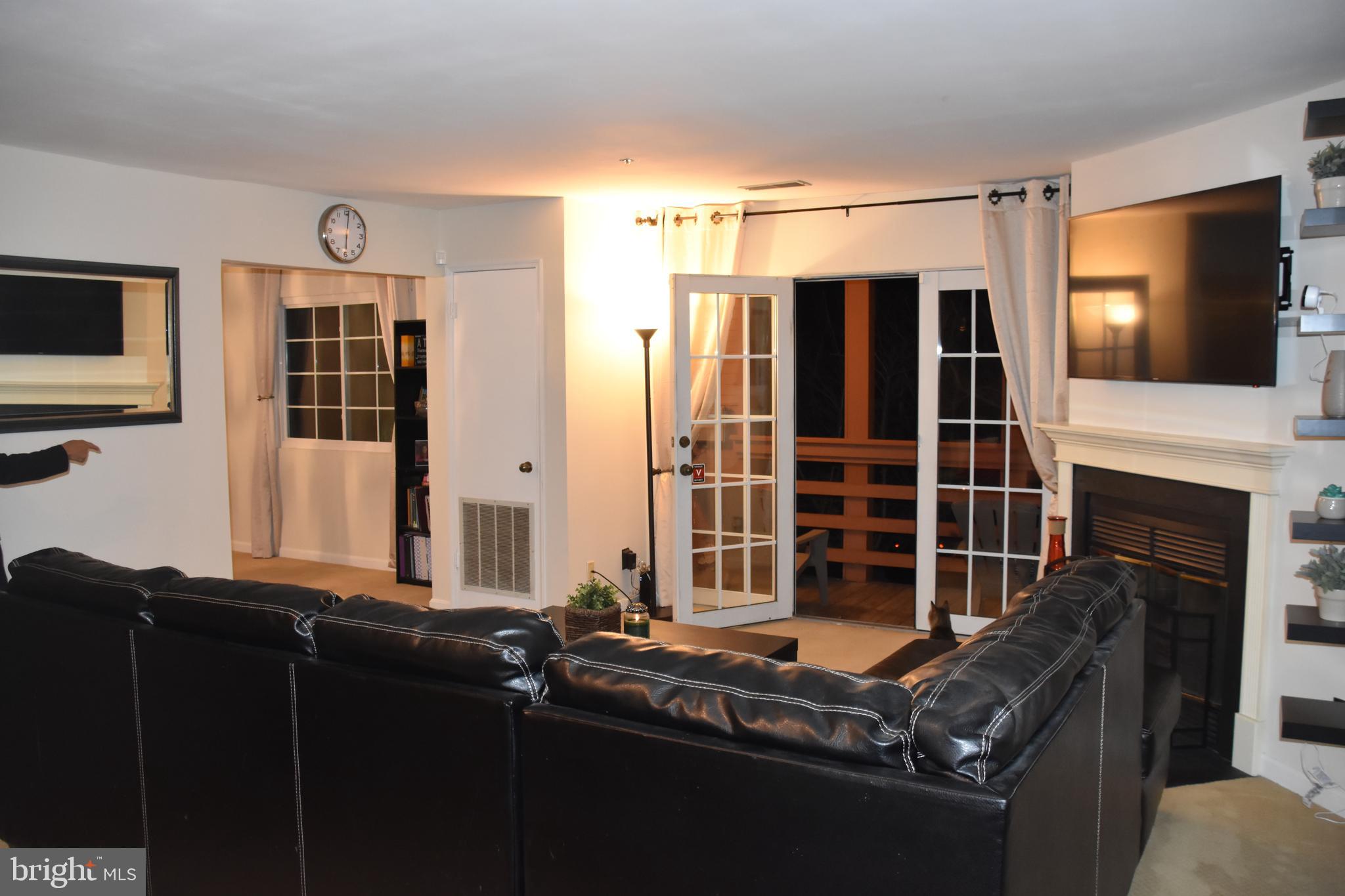 4922 Columbia Road, Unit 8 Columbia, MD 21044 - Photo 5 of 22 Gallery Image 5