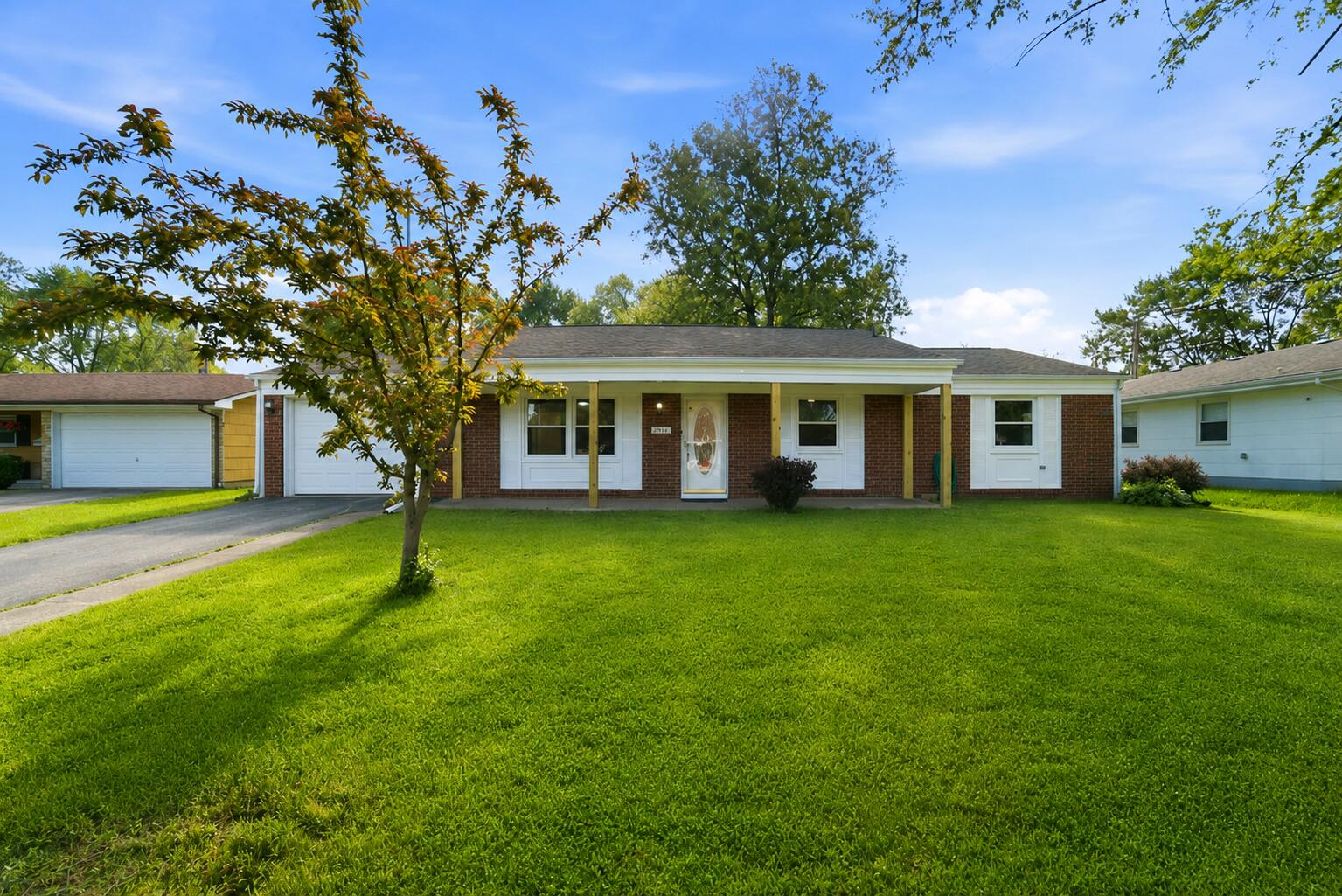729 Governor Road Valparaiso, IN 46385 - Photo 1 of 25 1535x1025