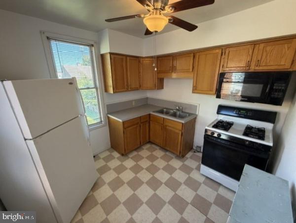 118 1/2 Broadway, Unit 3 Hanover, PA 17331 - Photo 2 of 6