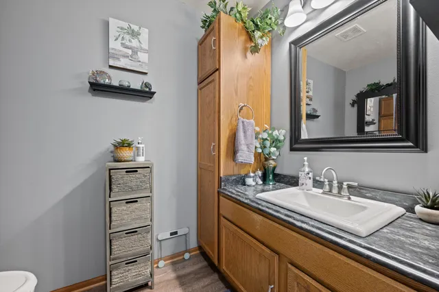 $315,000 | 1624 Garden Lane, West Bend, WI 53095