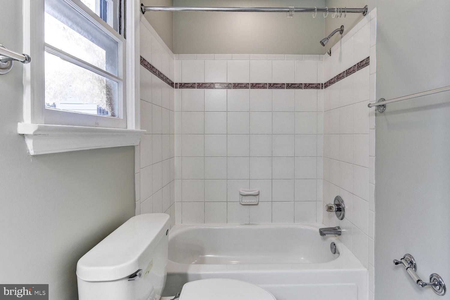 4312 Pinetree Road Rockville, MD 20853 - Photo 51 of 73 Bathroom
