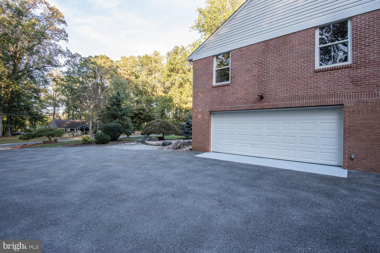 4312 Pinetree Road Rockville, MD 20853 - Photo 9 of 73 Exterior