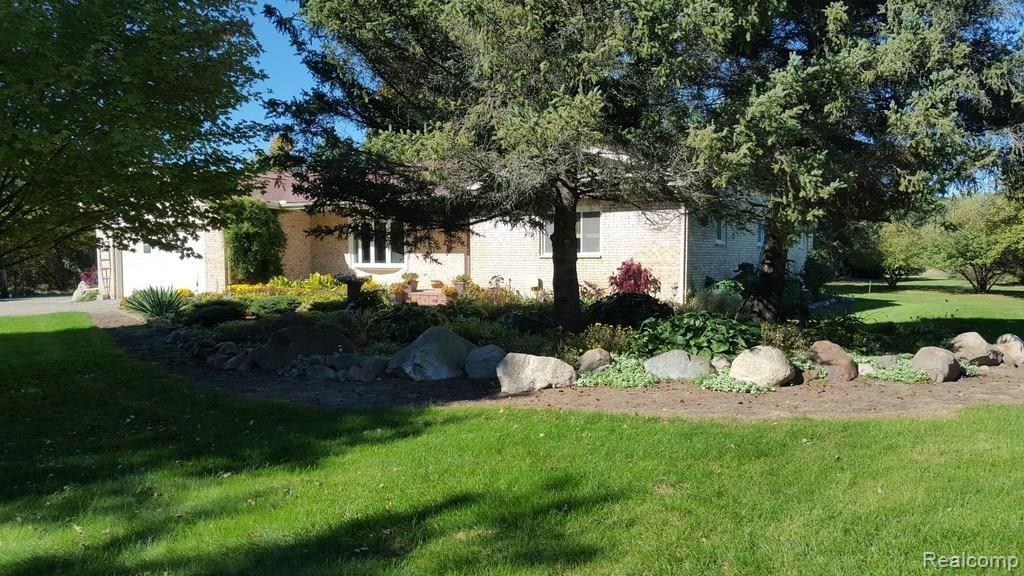 4261 Crawford Road Dryden, MI 48428 - Photo 21 of 29 yard view 6 - Copy.jpg