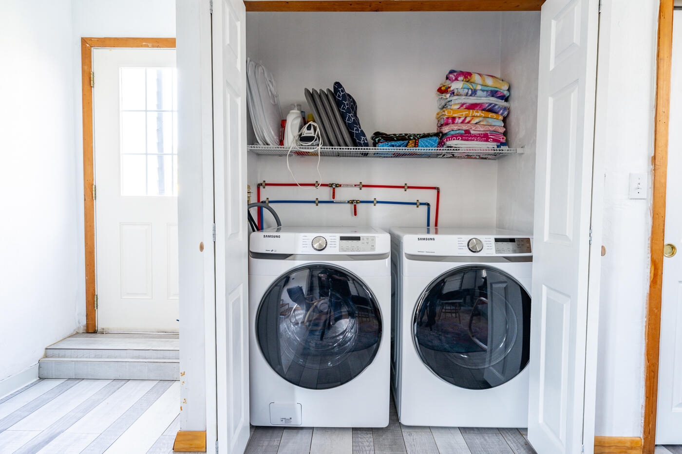 33 Island View Road Hyannis, MA 02601 - Photo 49 of 64 a utility room with dryer and washer