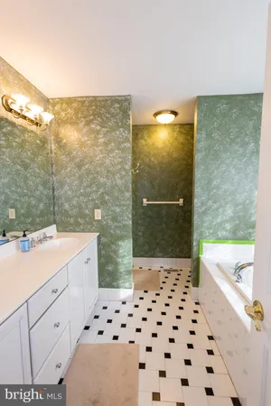 $3,500 | 616 Yardley Lane, Downingtown, PA 19335