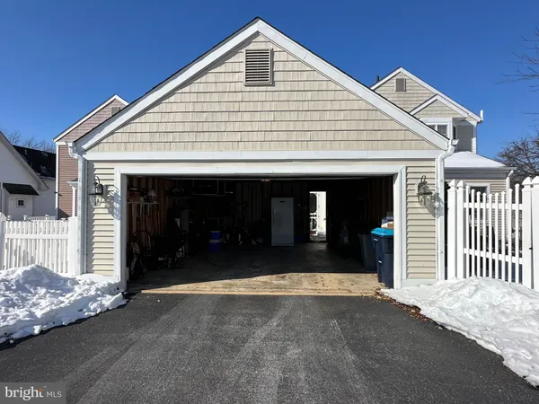 $3,500 | 616 Yardley Lane, Downingtown, PA 19335