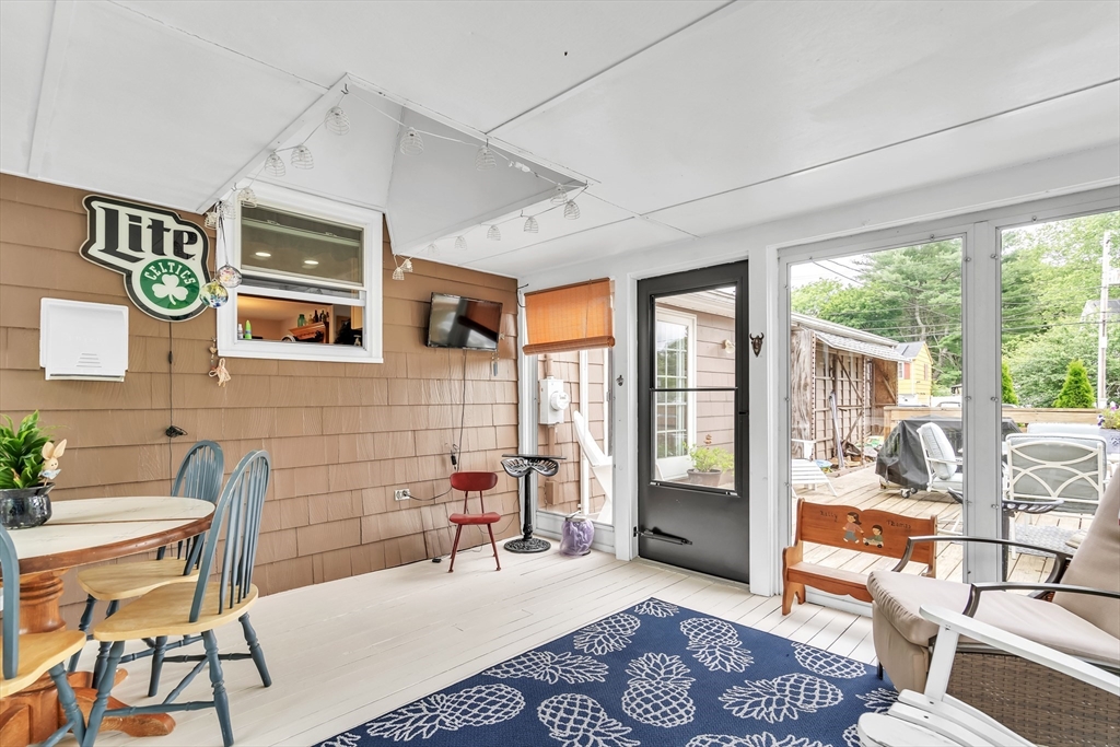 4 Roch Circle Brockton, MA 02301 - Photo 10 of 32