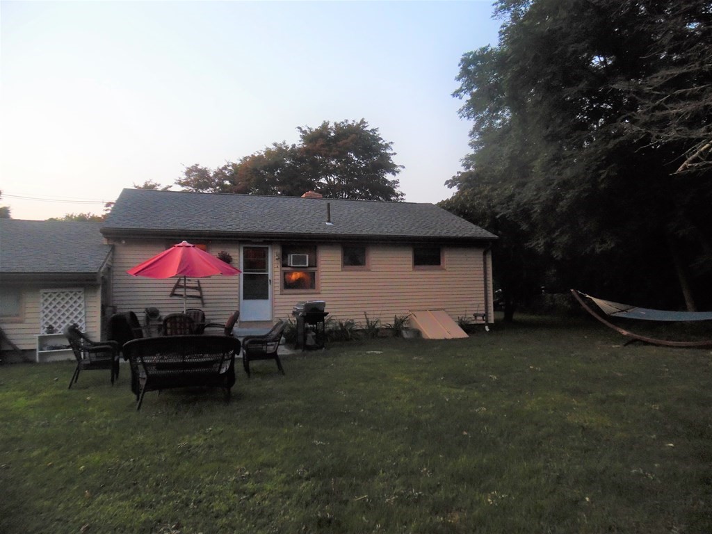 304 Old Warren Road Swansea, MA 02777 - Photo 12 of 12 Gallery Image 12