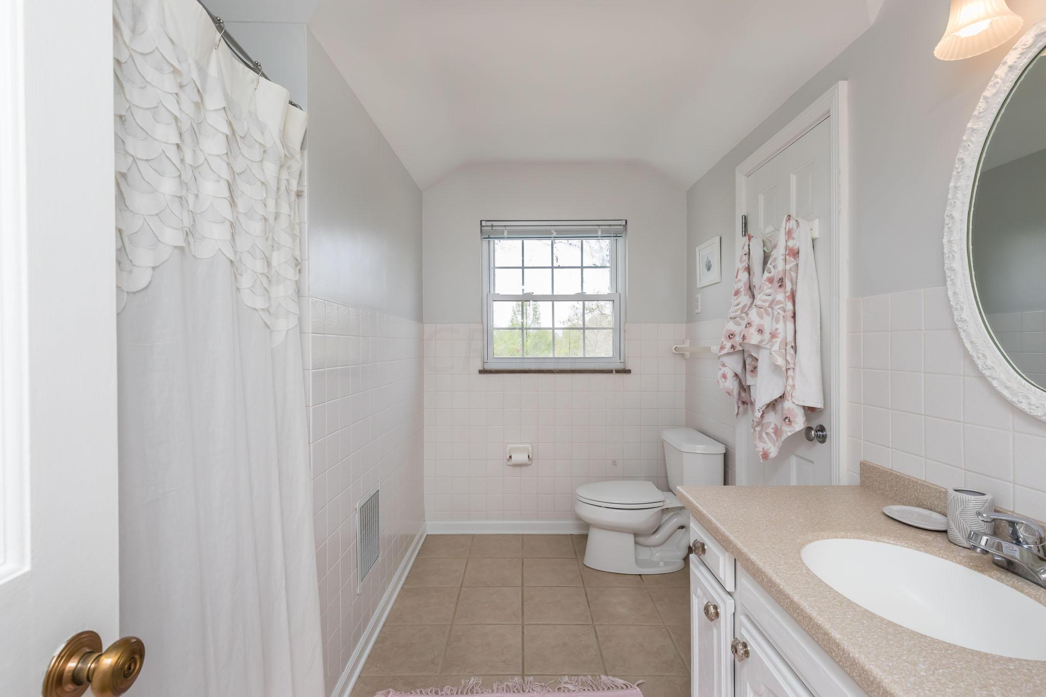 2776 Redding Road Upper Arlington, OH 43221 - Photo 28 of 47 Gallery Image 28