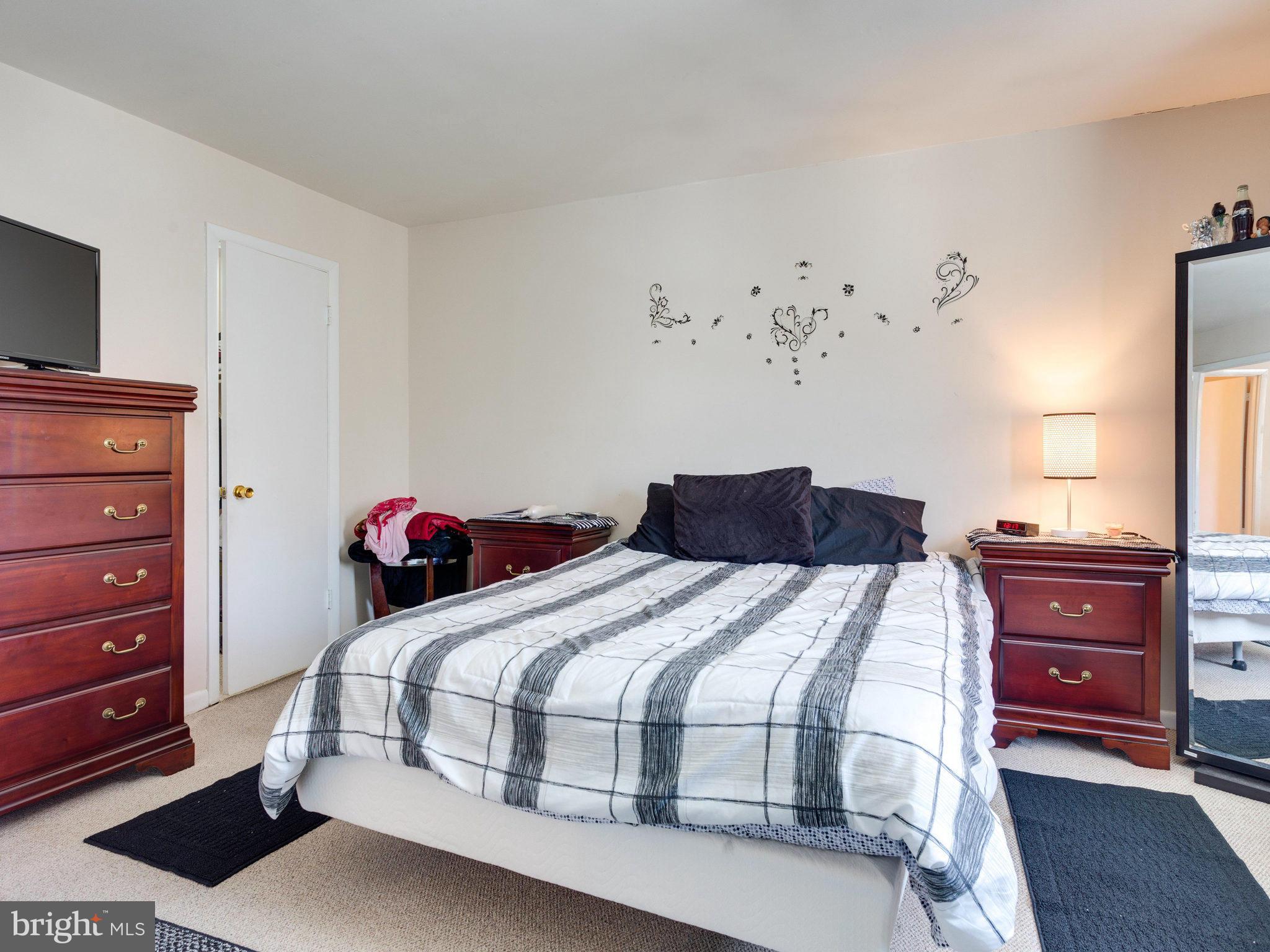 6280 Edsall Road, Unit 404 Alexandria, VA 22312 - Photo 11 of 14 Bedroom (Master)