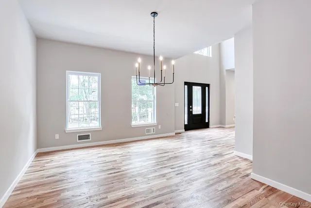 $749,000 | 24 Forest Hills Lane, Otisville, NY 10963