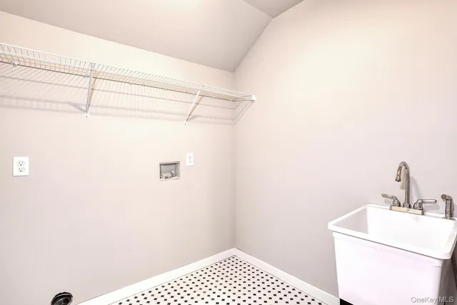 $749,000 | 24 Forest Hills Lane, Otisville, NY 10963