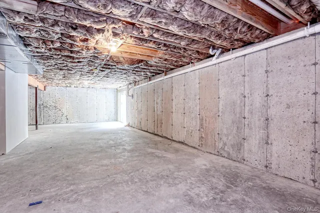 $749,000 | 24 Forest Hills Lane, Otisville, NY 10963