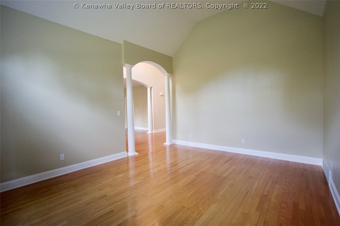 406 Tea Table Road Nitro, WV 25143 - Photo 4 of 30 Gallery Image 4