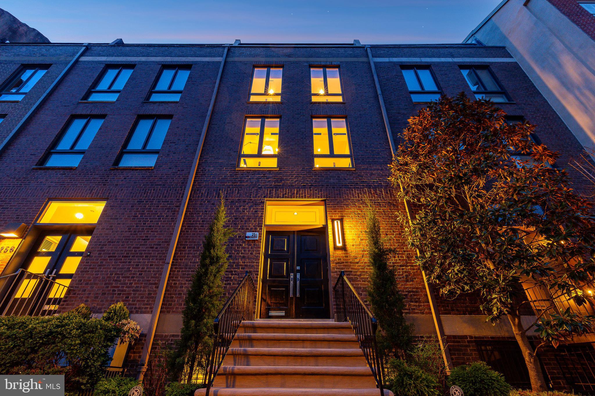 254 South 3rd Street Philadelphia, PA 19106 - Photo 2 of 61
