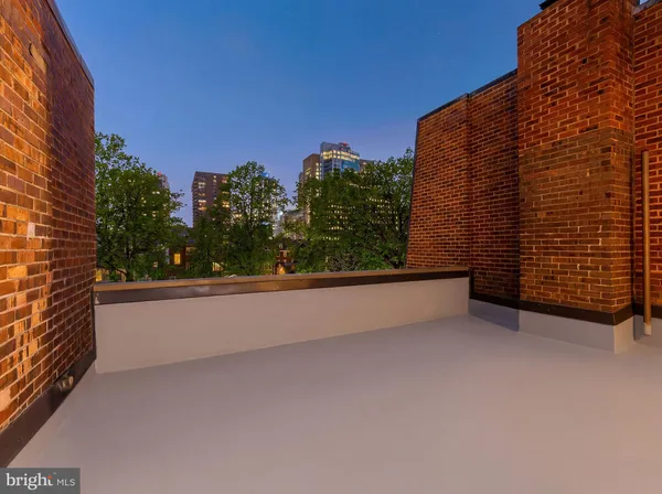 $2,295,000 | 254 South 3rd Street, Philadelphia, PA 19106