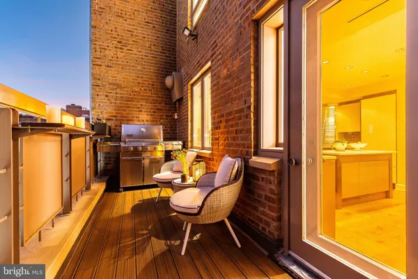 $2,295,000 | 254 South 3rd Street, Philadelphia, PA 19106