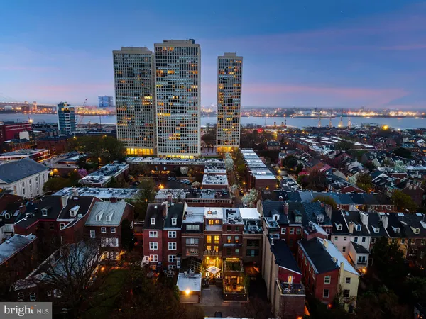 $2,295,000 | 254 South 3rd Street, Philadelphia, PA 19106