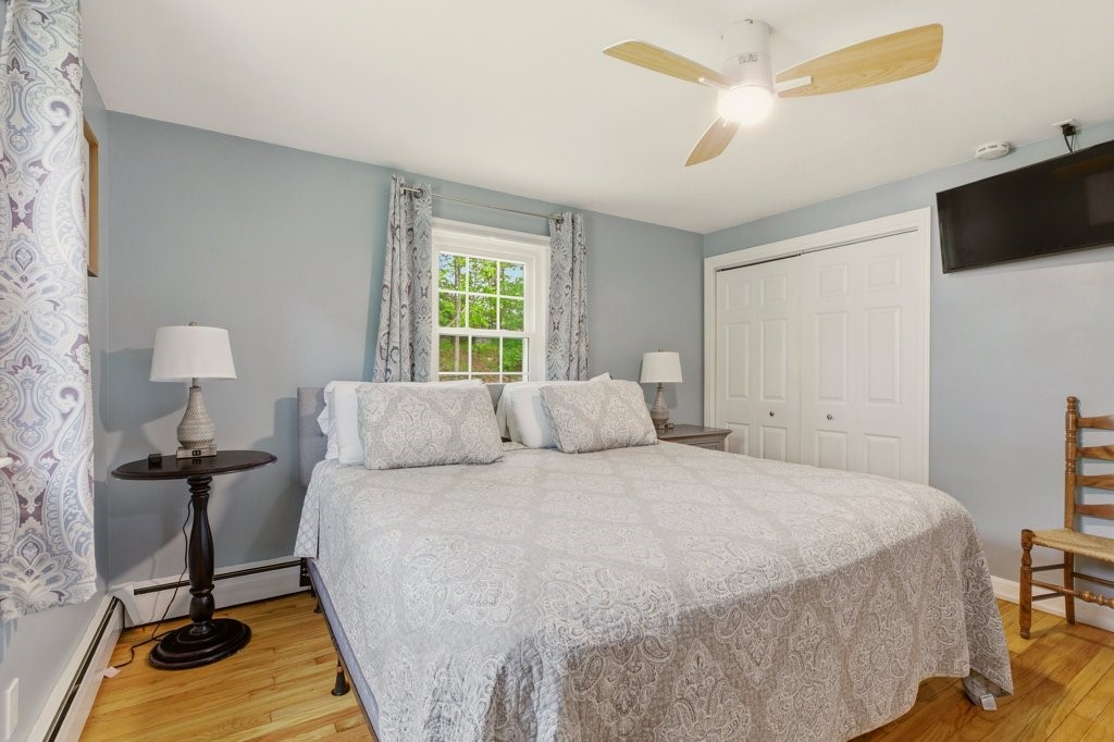 78 Grand View Road East Greenwich, RI 02818 - Photo 25 of 47