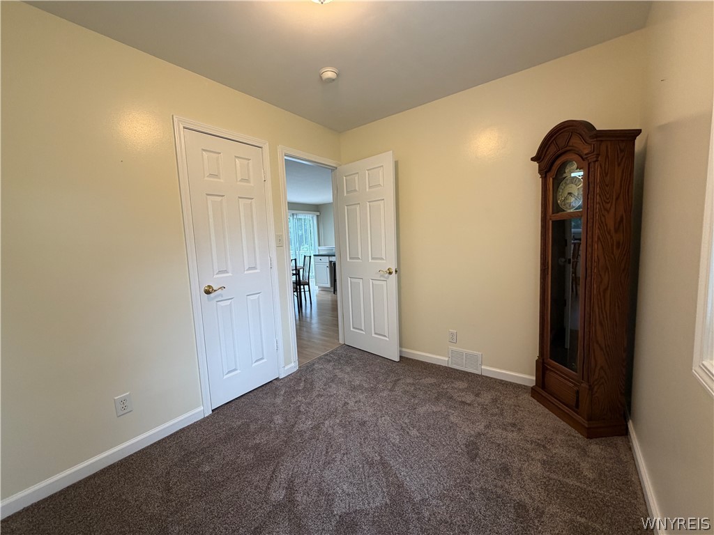 515 Lake Road Porter, NY 14174 - Photo 13 of 33 Bedroom 3