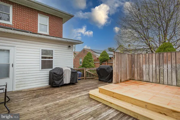 $254,900 | 139 North Hanover Street, Elizabethtown, PA 17022