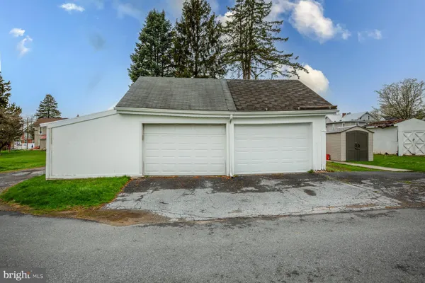 $254,900 | 139 North Hanover Street, Elizabethtown, PA 17022