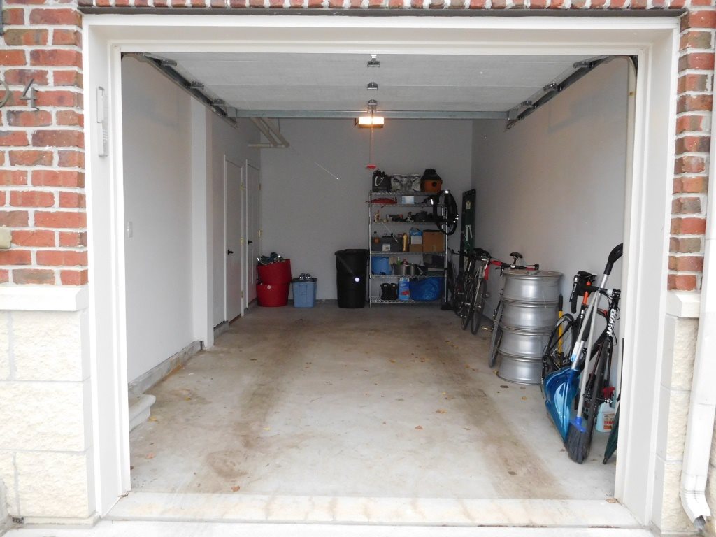 194 Mill Street Rochester, MI 48307 - Photo 47 of 48 31352313-46.JPG