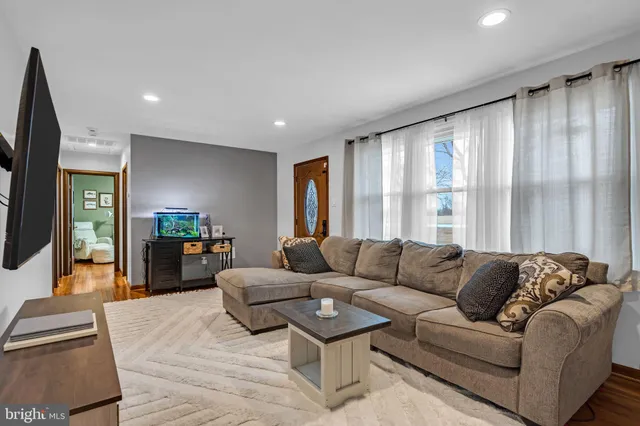 $410,000 | 130 Pointville Road, Pemberton, NJ 08068