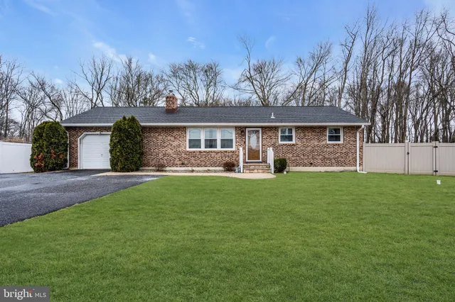 $410,000 | 130 Pointville Road, Pemberton, NJ 08068