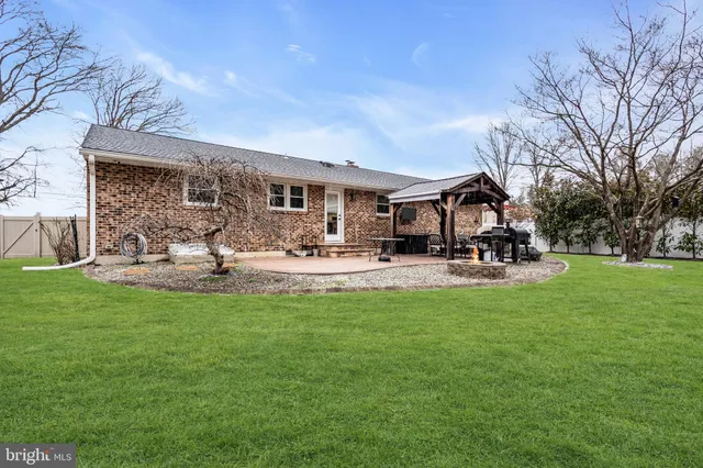 $410,000 | 130 Pointville Road, Pemberton, NJ 08068