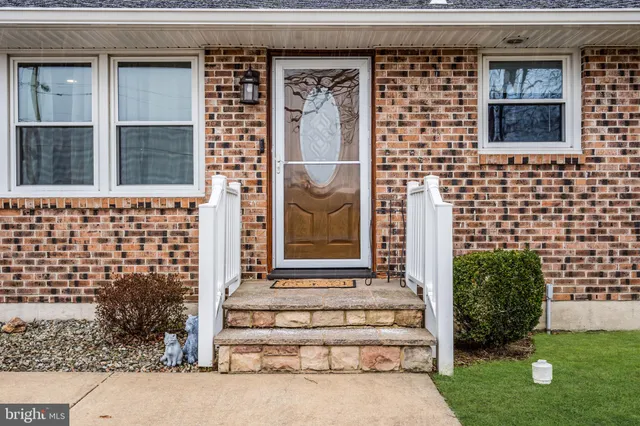 $410,000 | 130 Pointville Road, Pemberton, NJ 08068