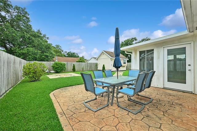 1328 Kings Row Slidell, LA 70461 - Photo 17 of 21