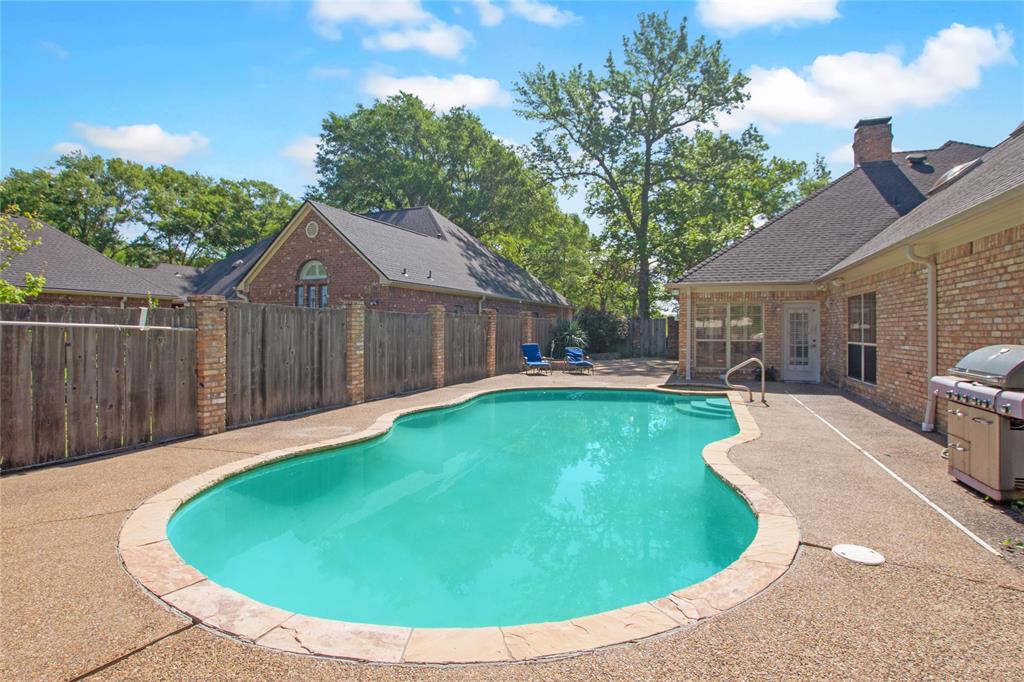 6609 Hollytree Circle Tyler, TX 75703 - Photo 37 of 40