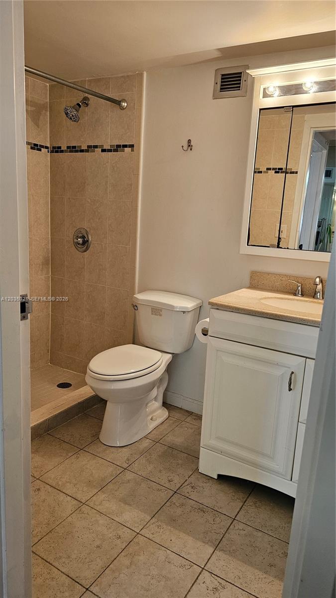 16909 North Bay Road, Unit 217 Sunny Isles Beach, FL 33160 - Photo 10 of 21
