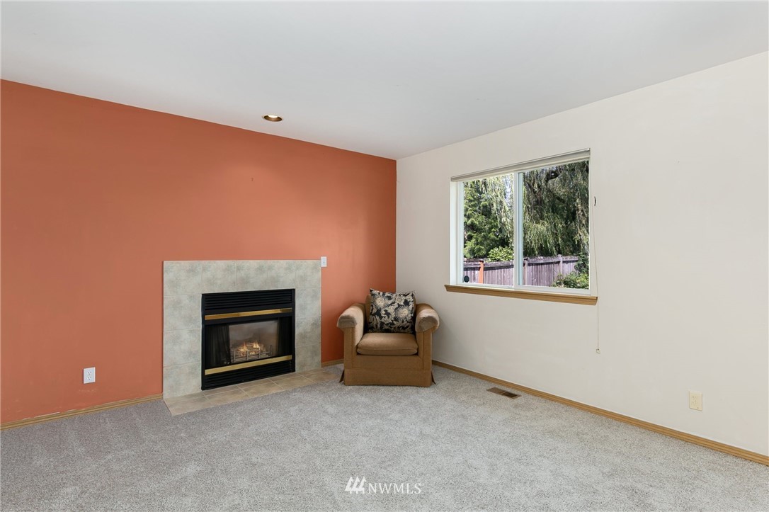 12226 Northeast 169th Street Bothell, WA 98011 - Photo 11 of 24 Gallery Image 11