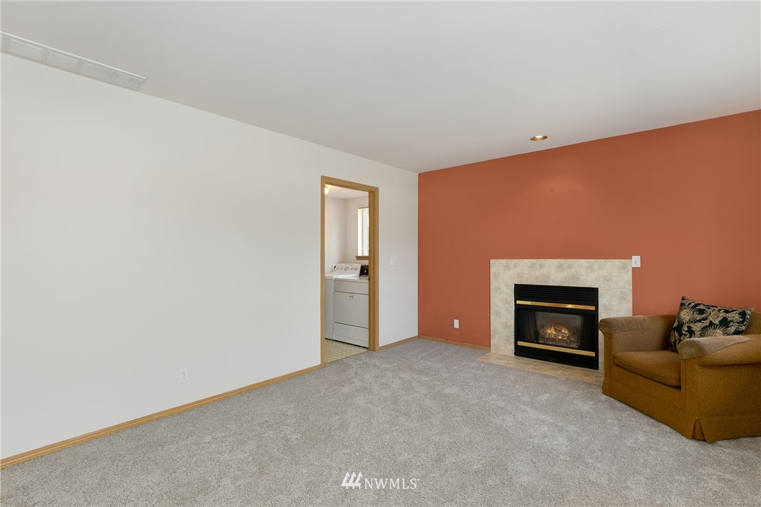 12226 Northeast 169th Street Bothell, WA 98011 - Photo 12 of 24 Gallery Image 12