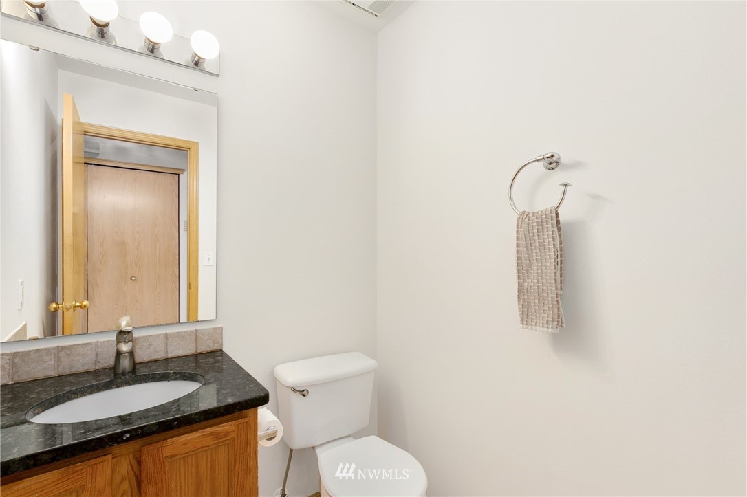 12226 Northeast 169th Street Bothell, WA 98011 - Photo 13 of 24 Gallery Image 13
