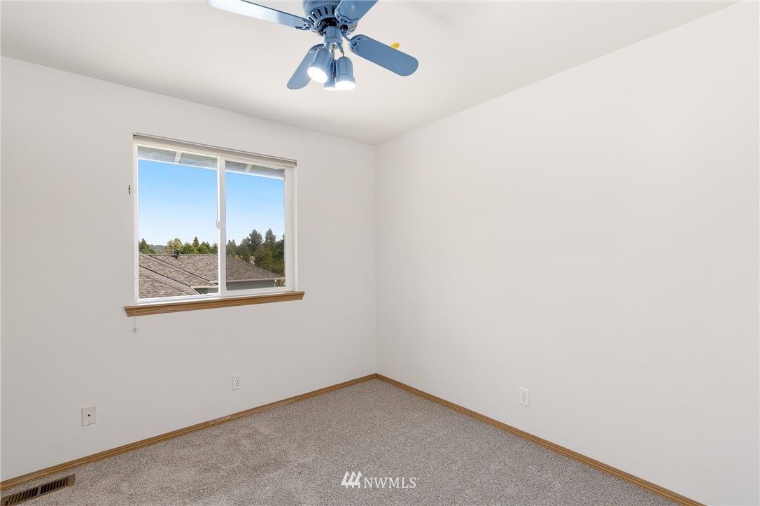 12226 Northeast 169th Street Bothell, WA 98011 - Photo 19 of 24 Gallery Image 19