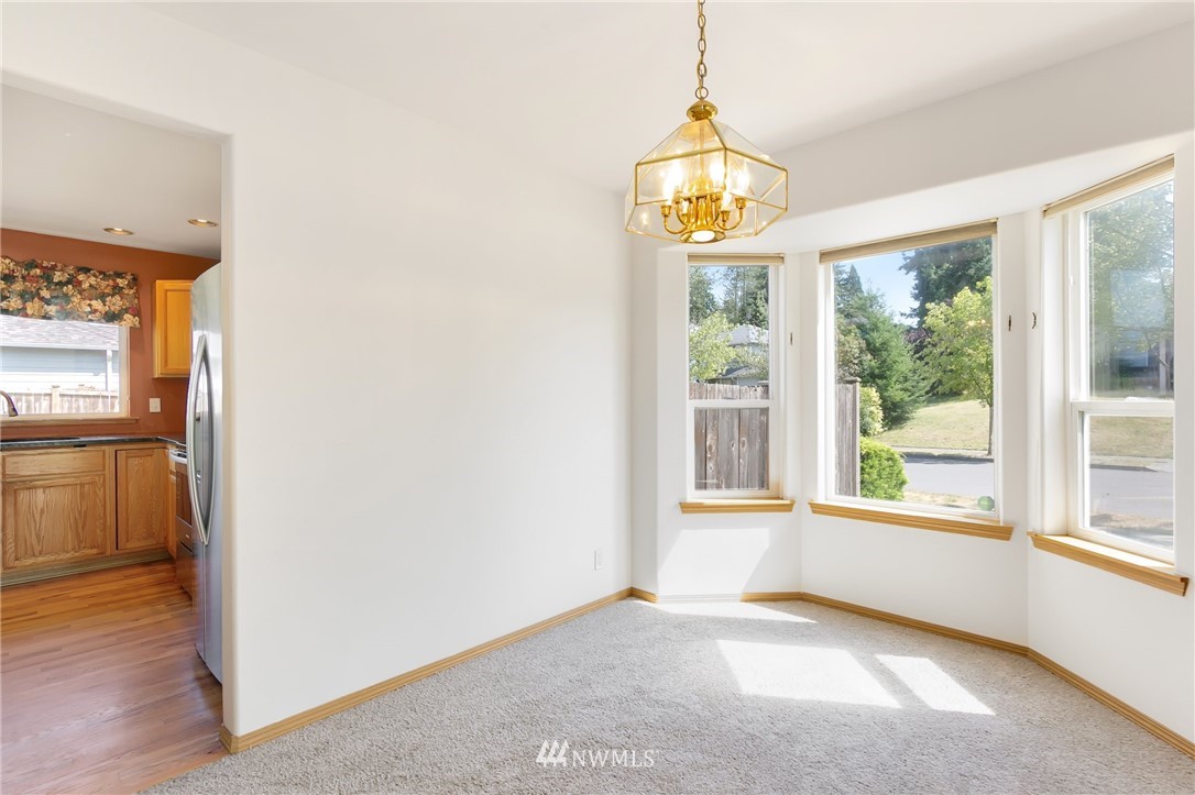 12226 Northeast 169th Street Bothell, WA 98011 - Photo 7 of 24 Gallery Image 7