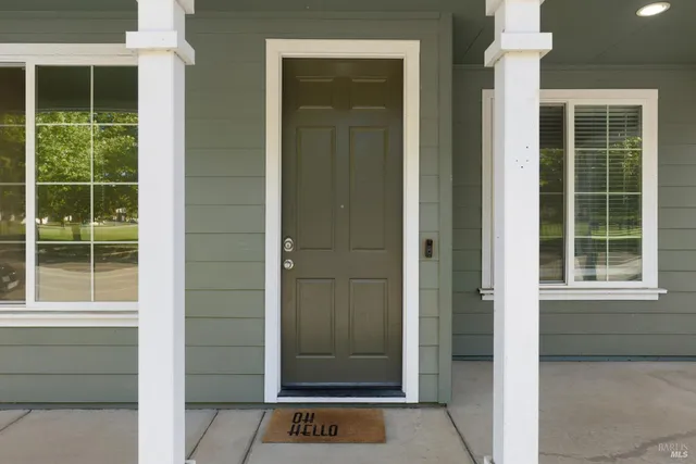 a view of a yard in front of a building
