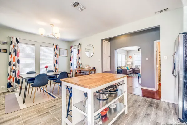 $1,850 | 1212 Nolan Street, San Antonio, TX 78202