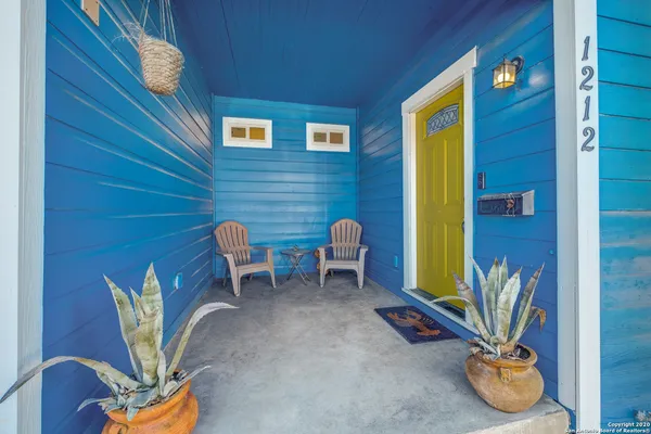 $1,850 | 1212 Nolan Street, San Antonio, TX 78202