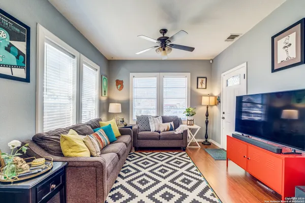 $1,850 | 1212 Nolan Street, San Antonio, TX 78202