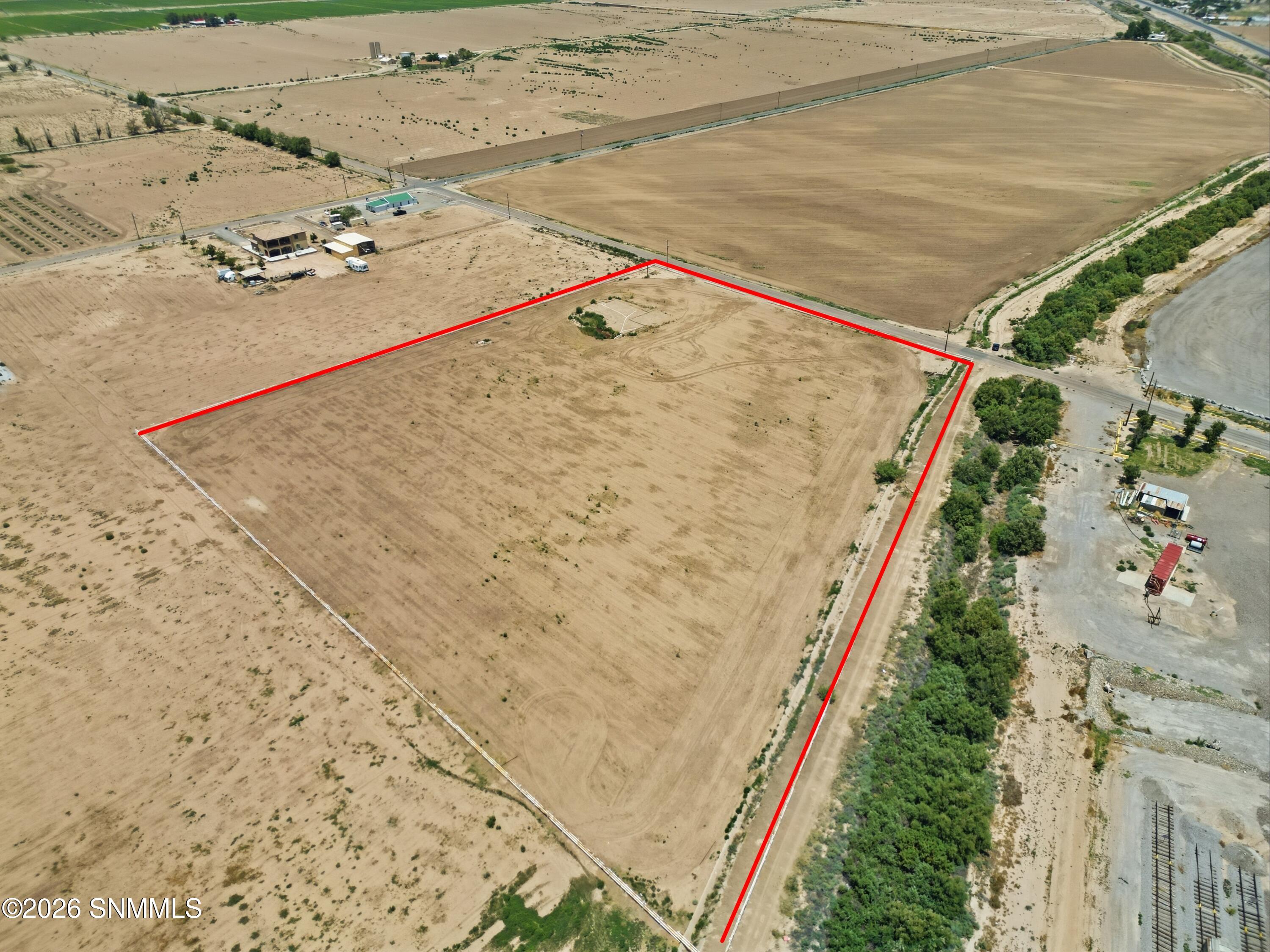 215 Harding Road Anthony, NM 88021 - Photo 12 of 28 11-print-4d6fc0df-a729-47a9-9fea-985a430