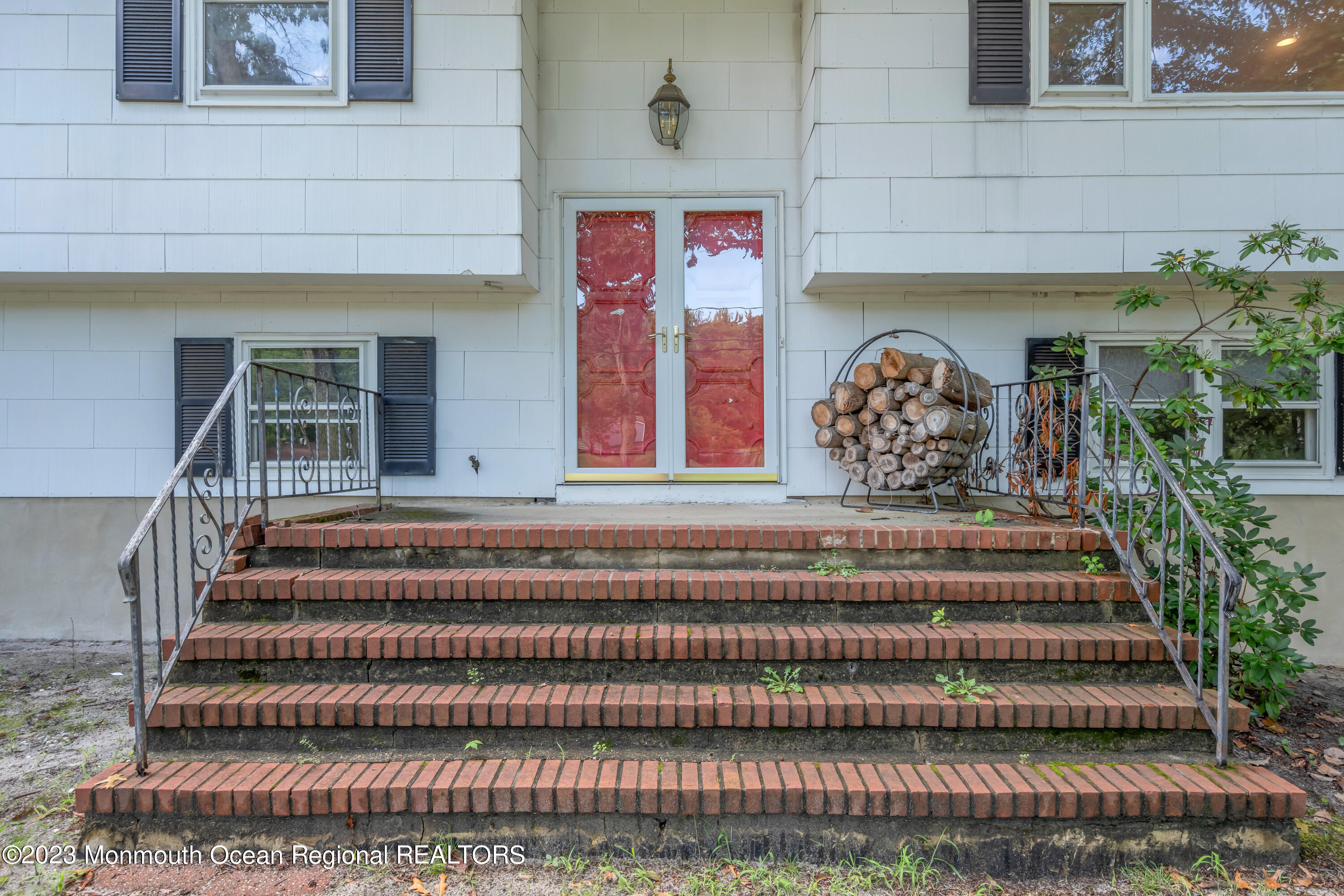 74 Willow Drive Jackson, NJ 08527 - Photo 2 of 20 a view of entryway