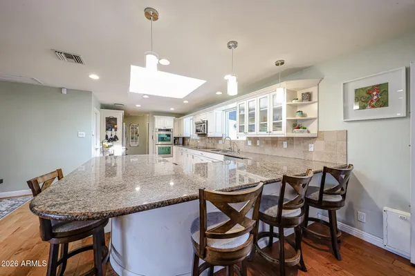 $980,000 | 7113 North 8th Avenue, Phoenix, AZ 85021