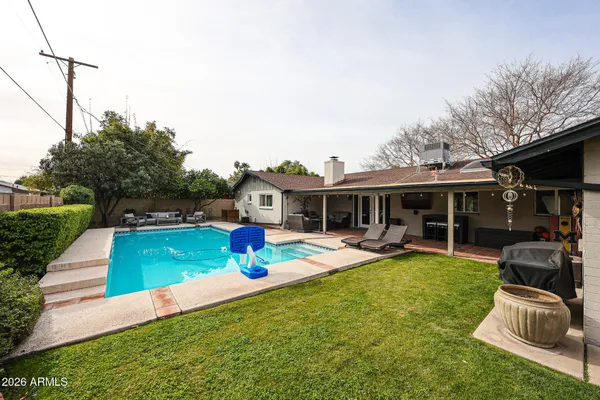 $980,000 | 7113 North 8th Avenue, Phoenix, AZ 85021