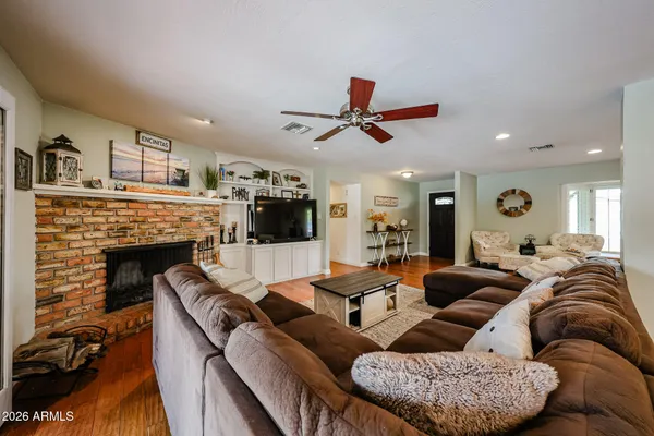 $980,000 | 7113 North 8th Avenue, Phoenix, AZ 85021