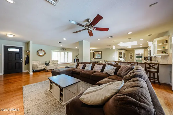 $980,000 | 7113 North 8th Avenue, Phoenix, AZ 85021